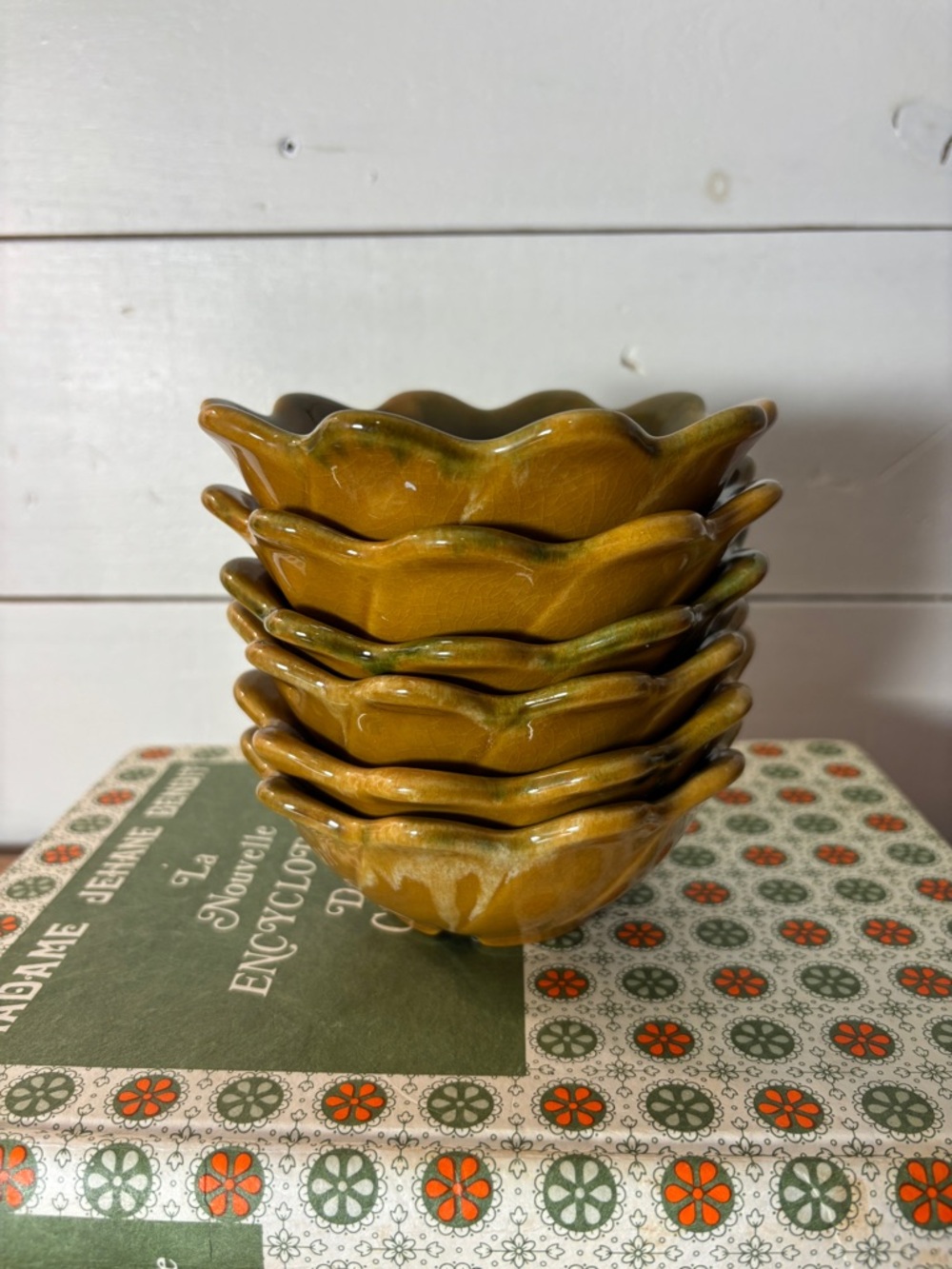 BEAUCEWARE Yellow & Green Small Bowls Set Vintage